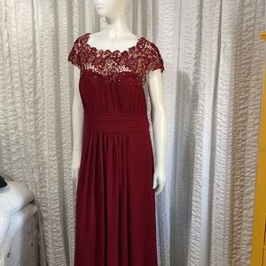 Ever Pretty long floor length evening Dress. Wine Burgundy